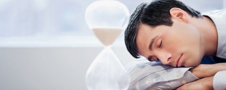 Jak spánek ovlivňuje hladinu testosteronu? 4 Rady pro lepší spánek!